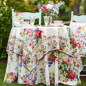 April Cornell Tablecloth Cottage Rose 36x36 NWT